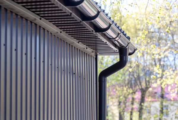 Sheet Metal Siding Repair in Waldorf