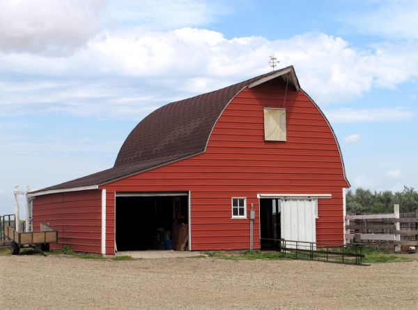 Metal Barn Siding Installation in Waldorf